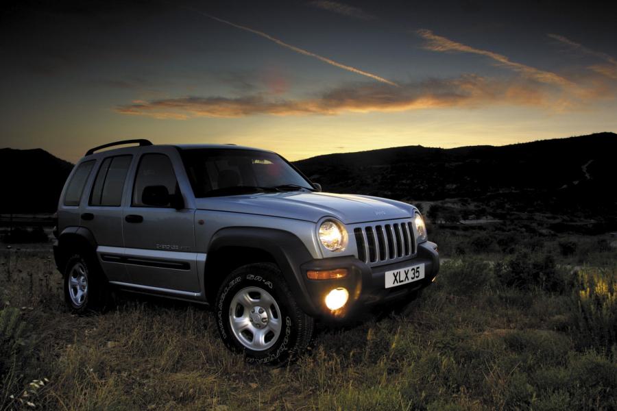  Jeep Cherokee 2002 года  (фото 46 из 130)